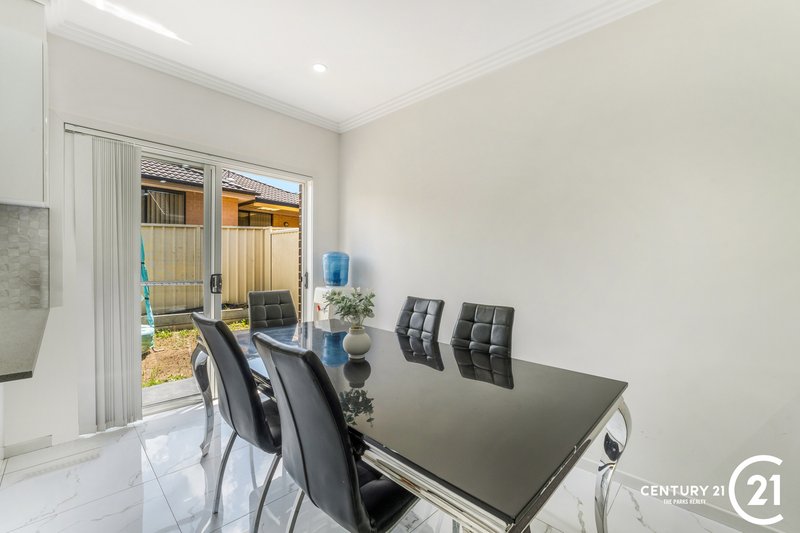 Photo - 3/38-40 Stanbrook Street, Fairfield Heights NSW 2165 - Image 6