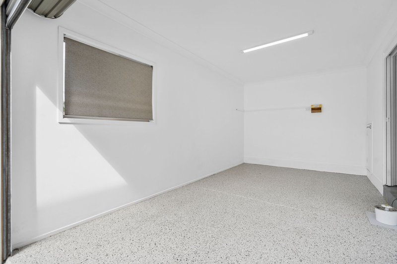 Photo - 3/38 Abalone Avenue, Paradise Point QLD 4216 - Image 18