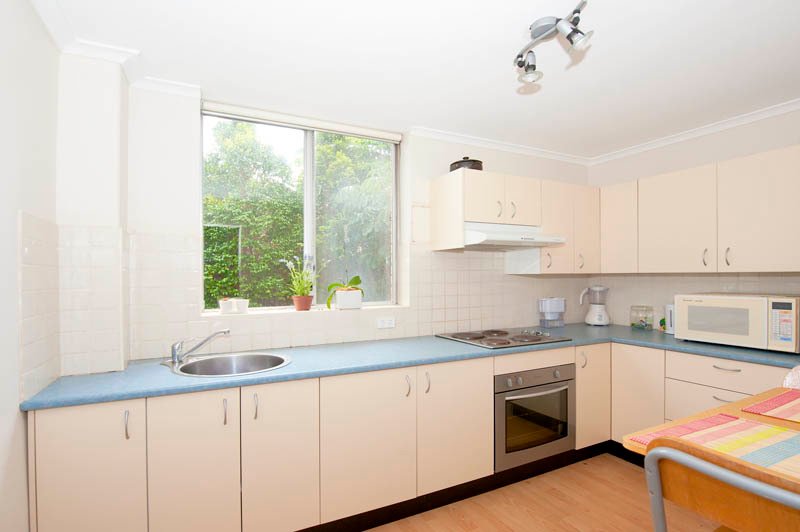 Photo - 3/38 Burchmore Road, Manly Vale NSW 2093 - Image 2