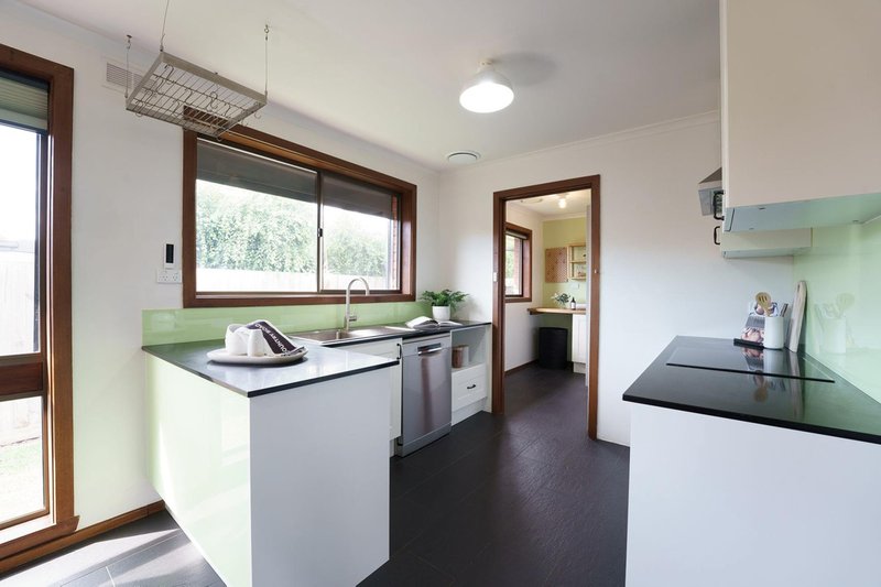 Photo - 3/38 David Street, Altona VIC 3018 - Image 4