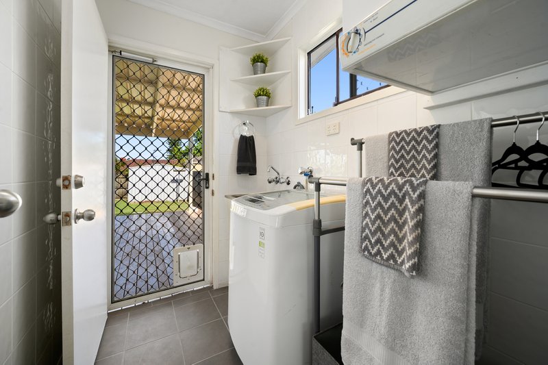Photo - 338 Government Road, Labrador QLD 4215 - Image 20