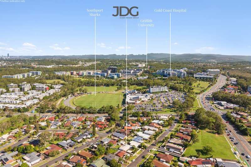 Photo - 338 Government Road, Labrador QLD 4215 - Image 24