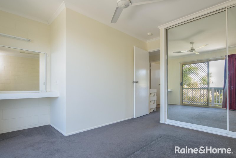 Photo - 3/38 Marten Street, South Gladstone QLD 4680 - Image 8