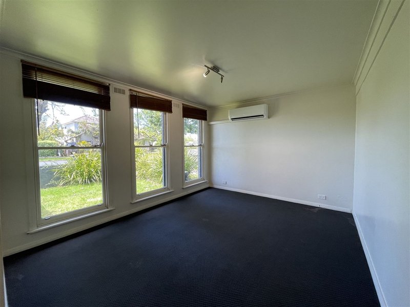 Photo - 3/38 Nicol Street, Yarram VIC 3971 - Image 6