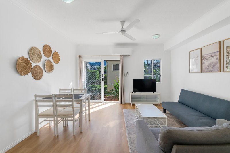 Photo - 3/38 Springfield Crescent, Manoora QLD 4870 - Image 4