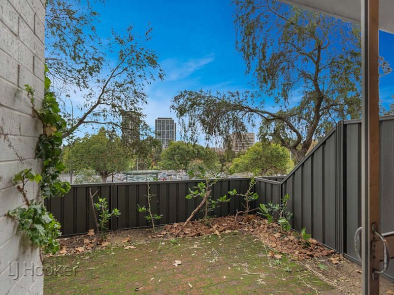 Photo - 3/38 Waterloo Crescent, East Perth WA 6004 - Image 7