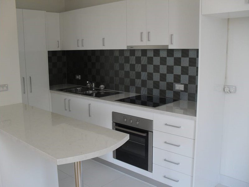 Photo - 3/387 Cavendish Road, Coorparoo QLD 4151 - Image 1