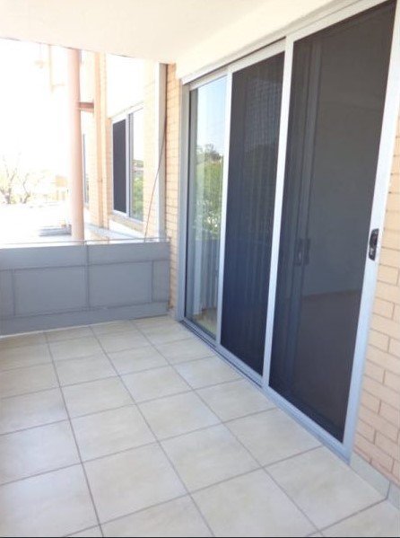 Photo - 3/387 Cavendish Road, Coorparoo QLD 4151 - Image 4