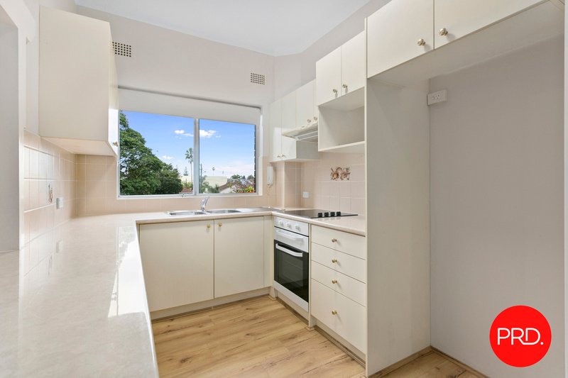 Photo - 3/39-41 Baxter Avenue, Kogarah NSW 2217 - Image 2