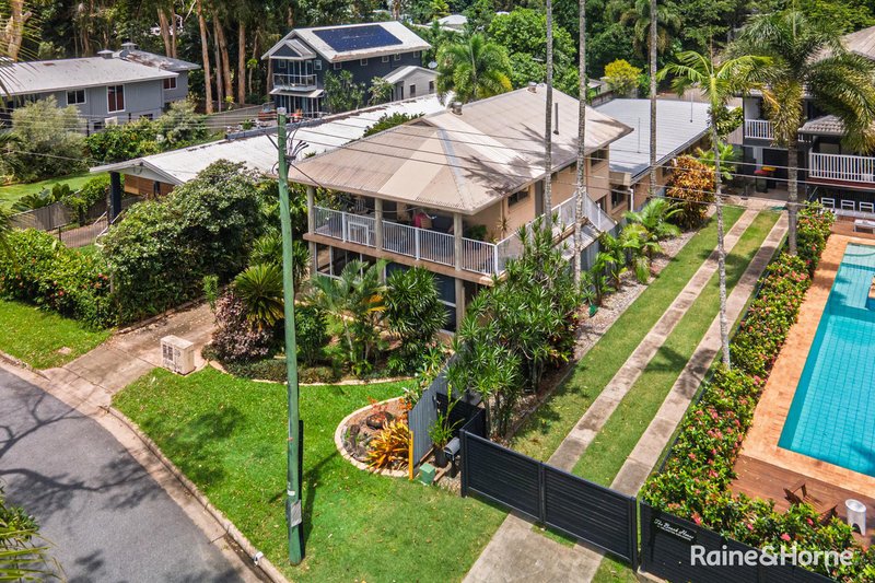 Photo - 3/39 Arlington Esplanade, Clifton Beach QLD 4879 - Image 1