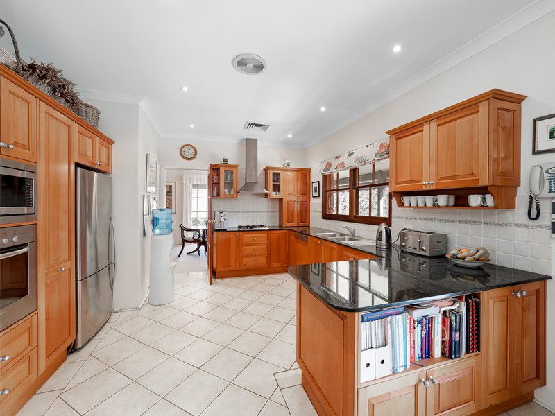 Photo - 339 Comleroy Rd , Kurrajong NSW 2758 - Image 7