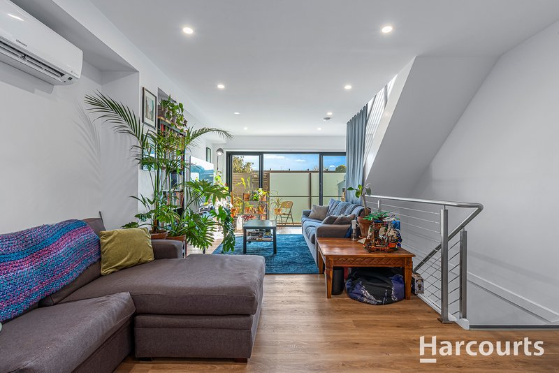 Photo - 3/39 High Street, Bayswater VIC 3153 - Image 4