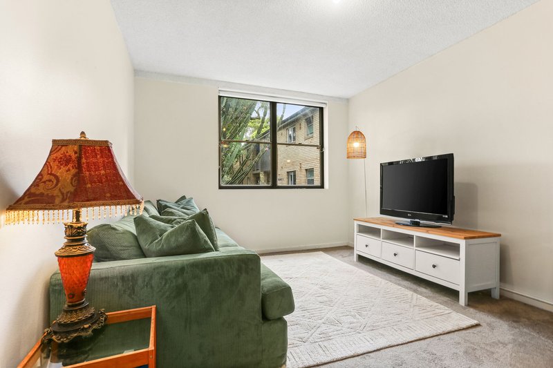 Photo - 33/9 Newton Street, Alexandria NSW 2015 - Image 1