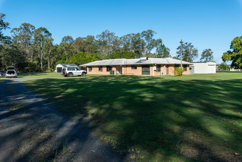 Photo - 339 Pumicestone Rd , Caboolture QLD 4510 - Image 4