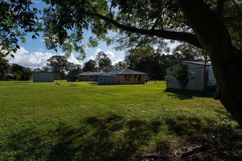 Photo - 339 Pumicestone Rd , Caboolture QLD 4510 - Image 7