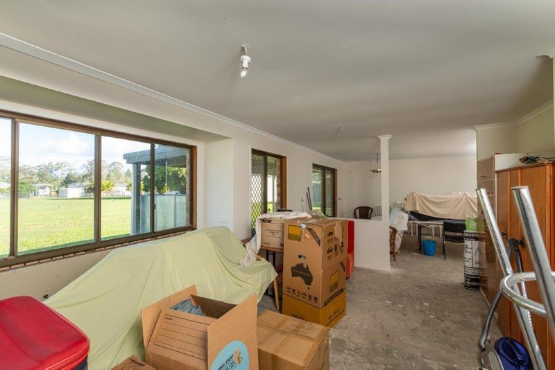 Photo - 339 Pumicestone Rd , Caboolture QLD 4510 - Image 23