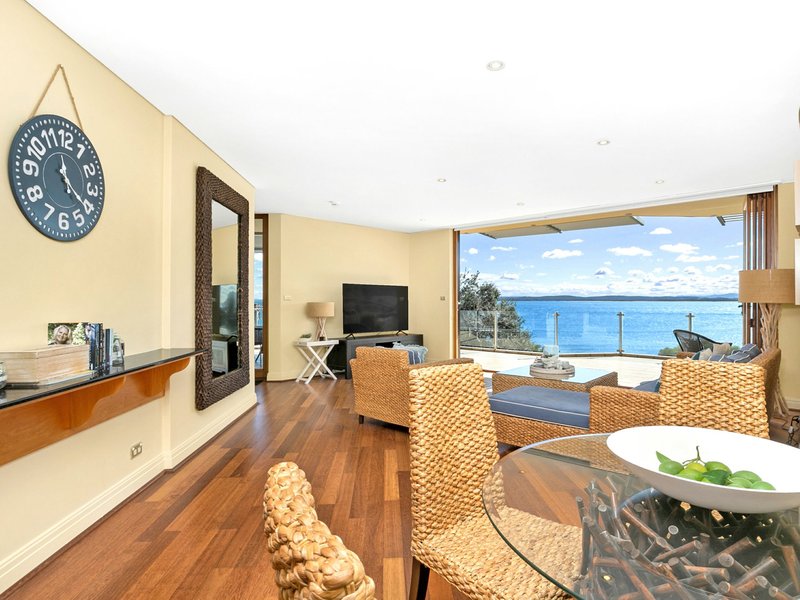 Photo - 3/39 Victoria Parade, Nelson Bay NSW 2315 - Image 8