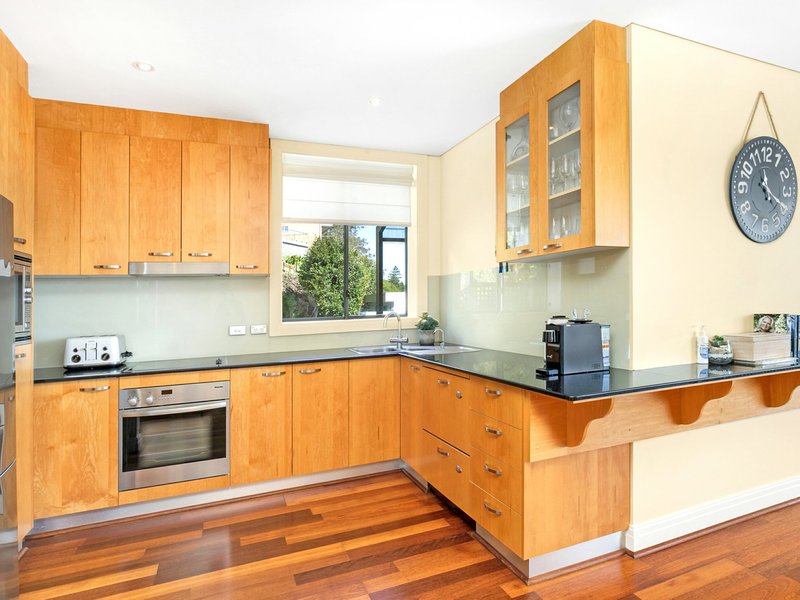 Photo - 3/39 Victoria Parade, Nelson Bay NSW 2315 - Image 11