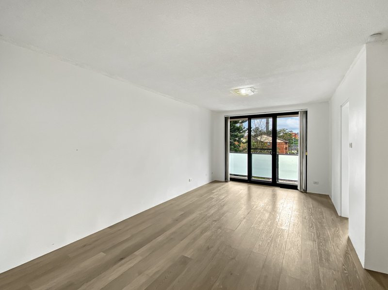 Photo - 33/90-94 Wentworth Road, Burwood NSW 2134 - Image 2