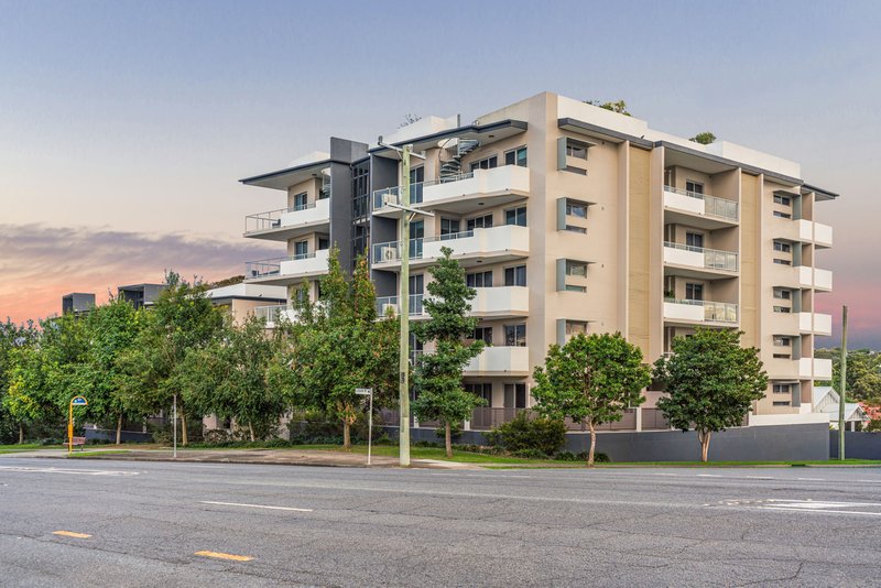 Photo - 33/908 Logan Road, Holland Park West QLD 4121 - Image 1