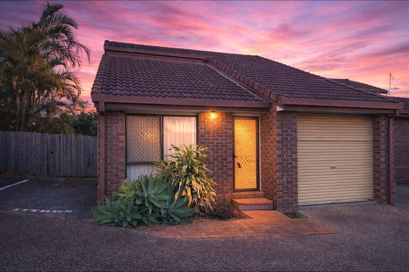 Photo - 33/93 Barbaralla Drive, Springwood QLD 4127 - Image 1