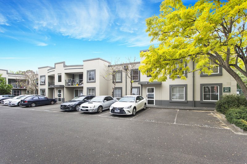 33/997 Dandenong Road, Malvern East VIC 3145