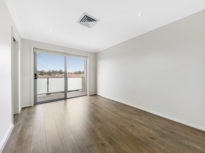 Photo - 33A Bristol Street, Merrylands NSW 2160 - Image 3