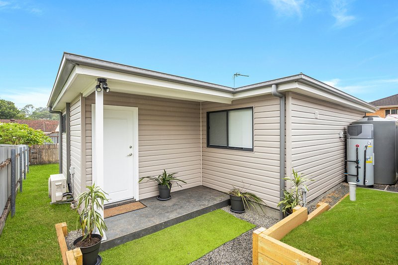 Photo - 33a Cheshire Street, Berkeley NSW 2506 - Image 2