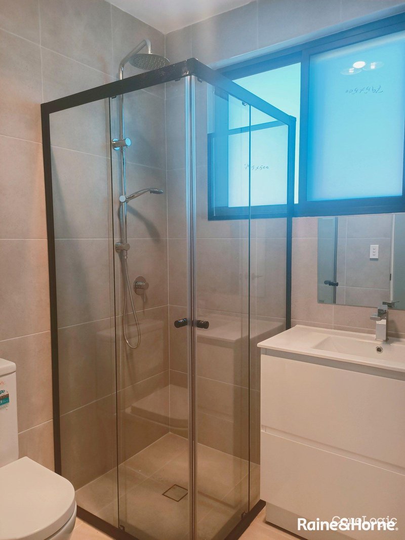 Photo - 33A Durham Street, Minto NSW 2566 - Image 5