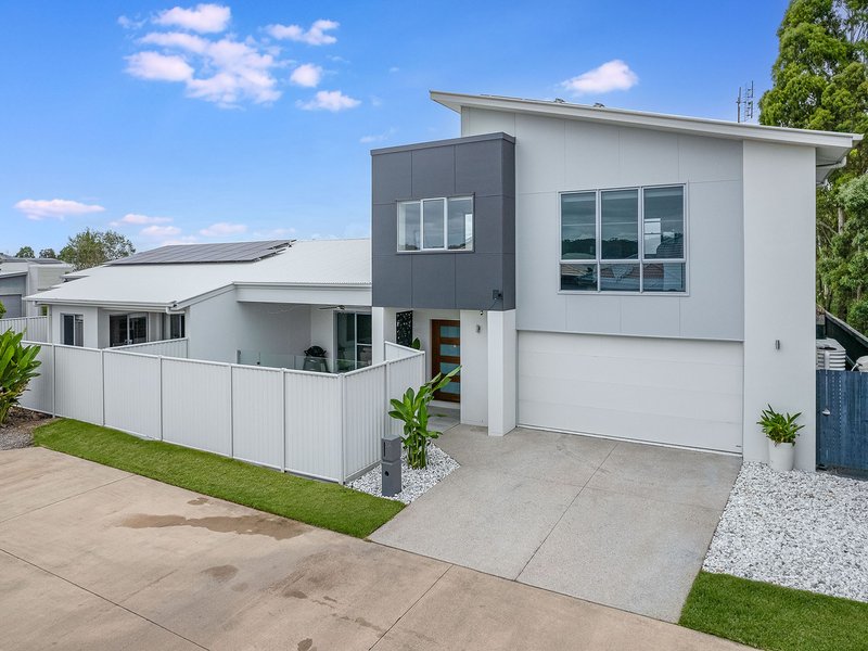 33A Sunshine Crescent, Caloundra West QLD 4551