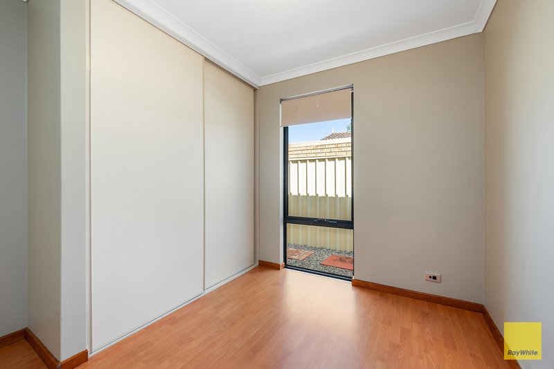 Photo - 33a Wythburn Avenue, Balga WA 6061 - Image 12