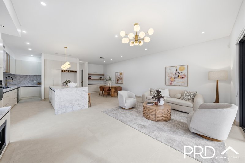 Photo - 33b Woodland Road, Chester Hill NSW 2162 - Image 5