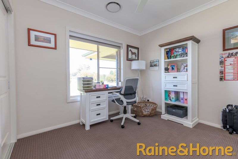 Photo - 33R Panai Avenue, Dubbo NSW 2830 - Image 10