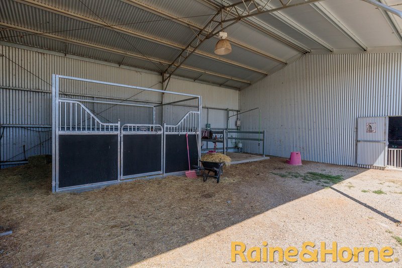 Photo - 33R Panai Avenue, Dubbo NSW 2830 - Image 15