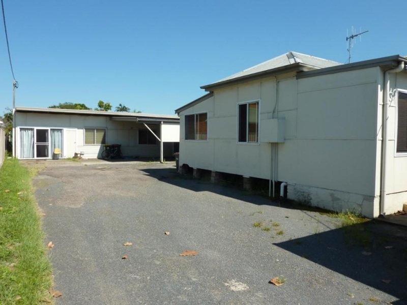 Photo - 34 & 34a Oxley Street, Taree NSW 2430 - Image 10