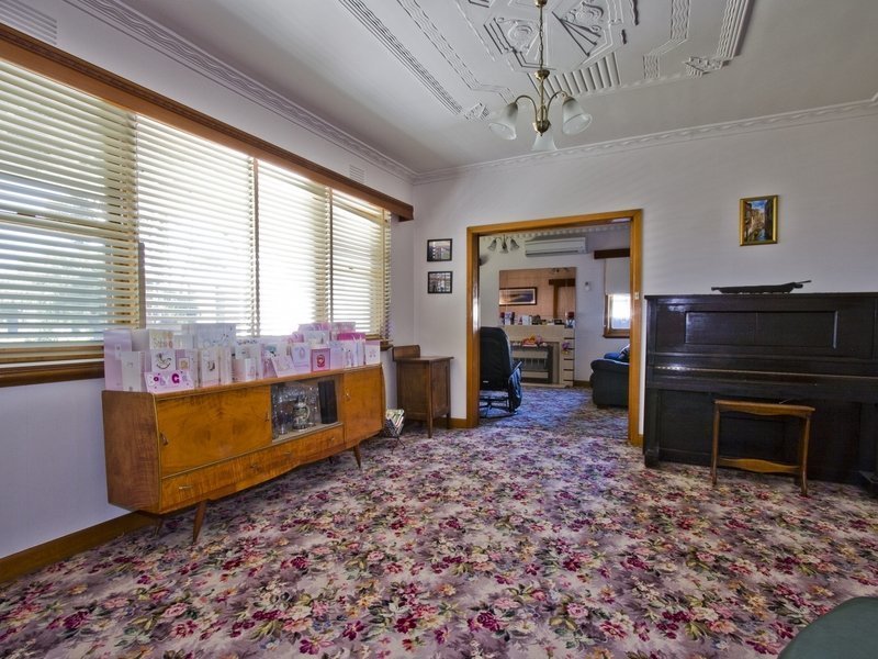 Photo - 34-36 Grace Street, Laverton VIC 3028 - Image 3