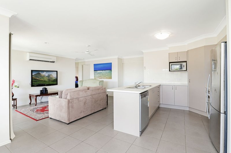 Photo - 34-36 Renmark Crescent, Caboolture South QLD 4510 - Image 7