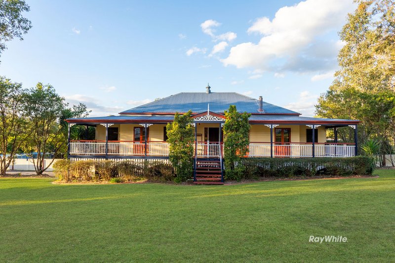 Photo - 34-38 Myora Row, Karalee QLD 4306 - Image 3