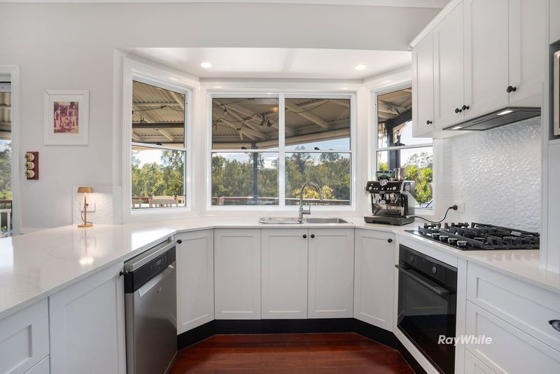 Photo - 34-38 Myora Row, Karalee QLD 4306 - Image 7
