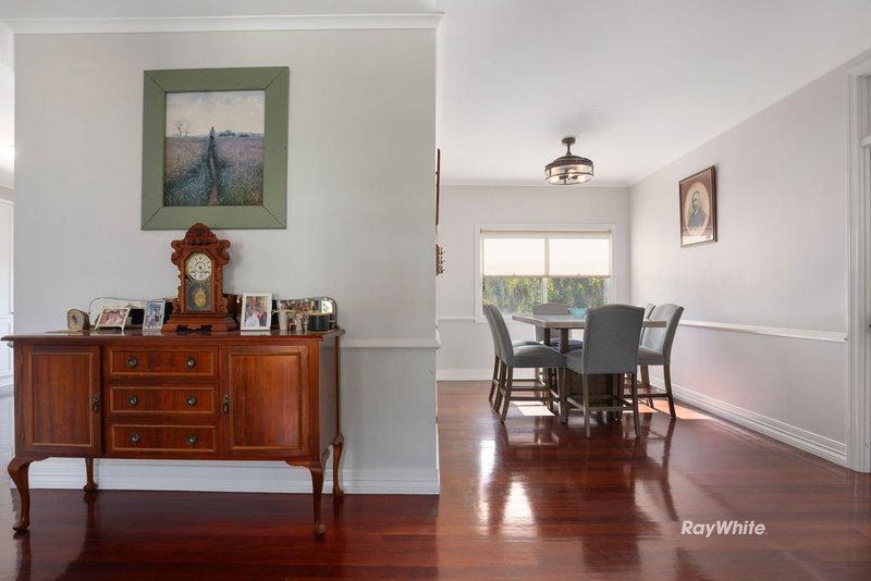 Photo - 34-38 Myora Row, Karalee QLD 4306 - Image 11