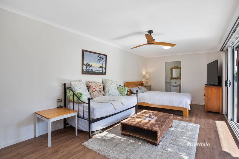 Photo - 34-38 Myora Row, Karalee QLD 4306 - Image 23