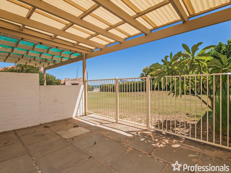 Photo - 3/4-6 Gloucester Avenue, Shoalwater WA 6169 - Image 9