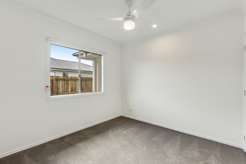 Photo - 34 Abbeyfeale Circuit, Meringandan West QLD 4352 - Image 7