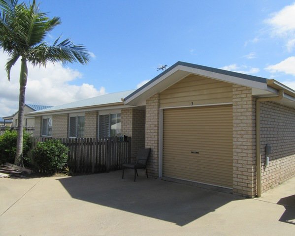 Photo - 3/4 Absolon Street, South Mackay QLD 4740 - Image 13