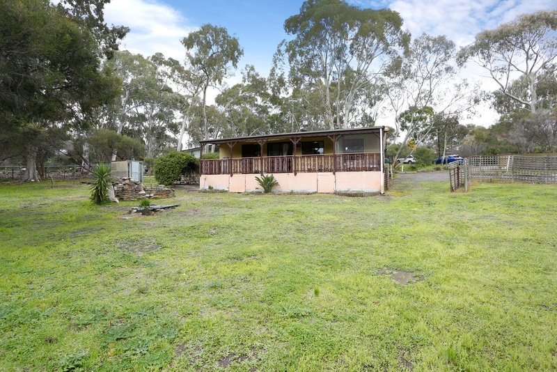 Photo - 34 Adams Road, Williamstown SA 5351 - Image 15