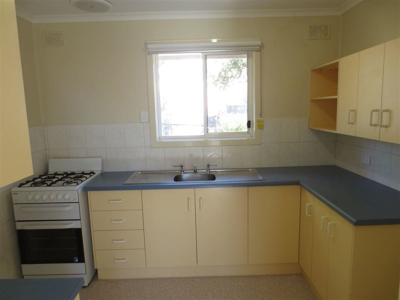 Photo - 34 Adrian Street, Christie Downs SA 5164 - Image 3