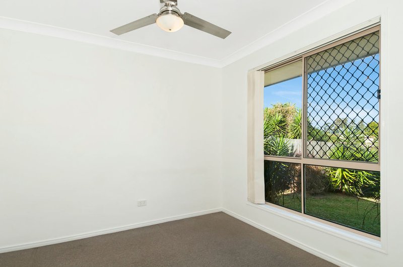 Photo - 34 Aegean Ave , Waterford West QLD 4133 - Image 7