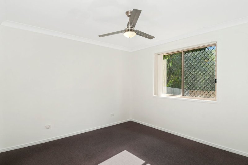 Photo - 34 Aegean Ave , Waterford West QLD 4133 - Image 8