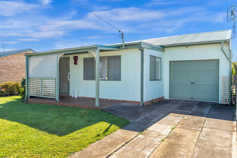 Photo - 34 Ainslie Parade, Tomakin NSW 2537 - Image 10