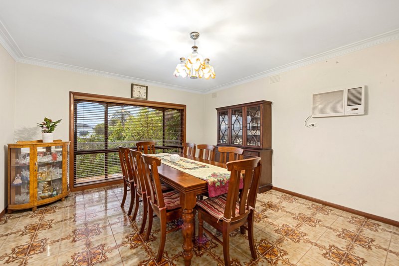 Photo - 34 Albert Hill Road, Lilydale VIC 3140 - Image 4